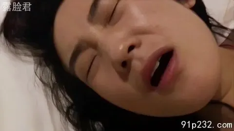 Poster of Bà gì trẻ nằm ngủ, cháu họ loạn luân thì kệ nó