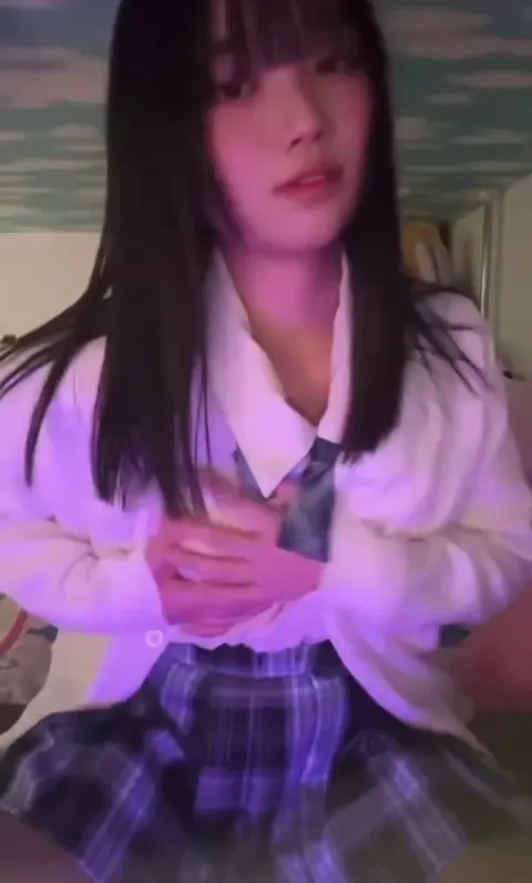 Poster of Bạn thân như này bảo cắm sừng ngyeu t cũng cắm 🥲🥲 p5