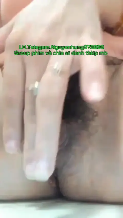 Poster of “CLIP SEX BỆNH HOẠN HAY”: MB GIÀ KHOE LỒN MÚP RẬM LÔNG