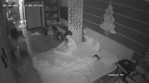 Poster of hack cam vợ chồng hàng xóm con vợ cao giáo đẹp vcl - phần 4