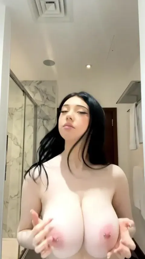 Poster of Layla Dream lồn đầy nước dâm đãng phần 5