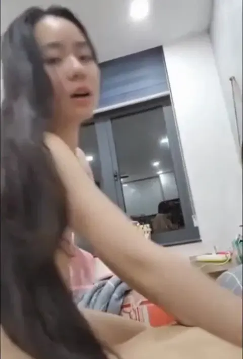 Poster of Lộ clip sex Em kính cận mông to máy chịch cực dâm đãng (Full Clip + Pic) phần 3