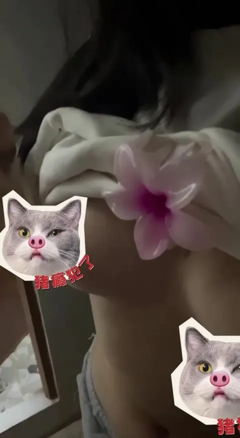 Poster of “Lúc nào cũng xem vú, bộ ny m k cho m xem hả??” #4