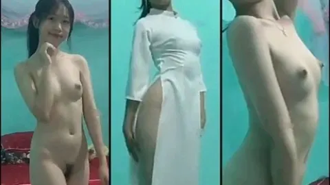 Poster of Phương Nhi chát sét mặc áo dài show vú ưỡn ẹo cho ny xem