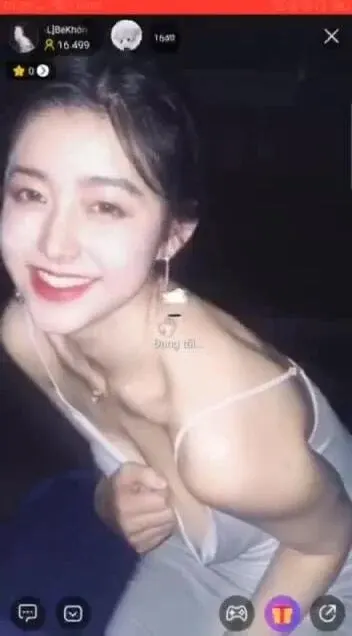 Poster of Teen mình dây livestream vạch bướm thủ dâm