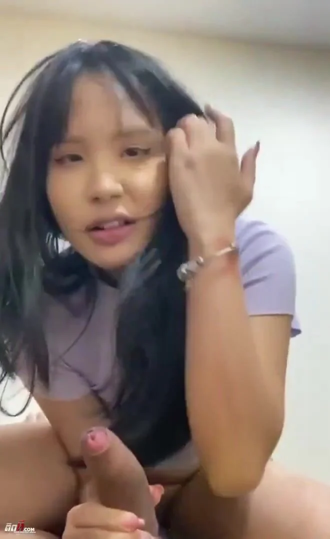 Poster of Chị hàng xóm xinh yêu từ lâu nay mới tán được địt tê cu sướng vl, bú mút cu giỏi